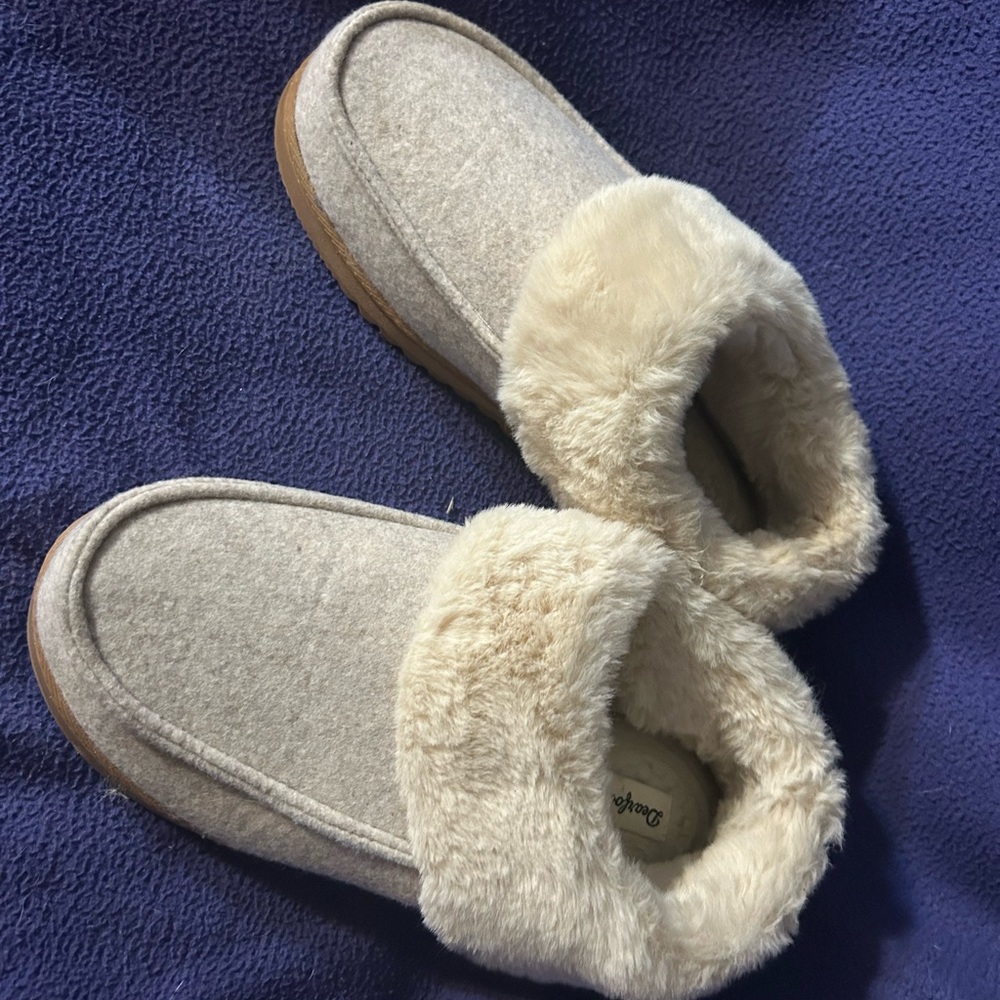 Dearfoams women’s slippers